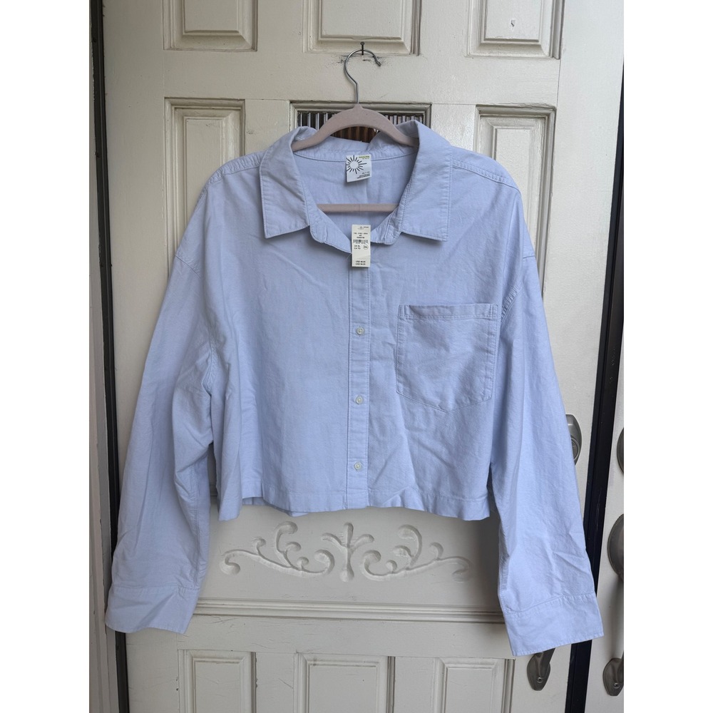 OFFLINE by Aerie Light Blue Cropped Button Down Shirt Long Sleeve Size XL NEW